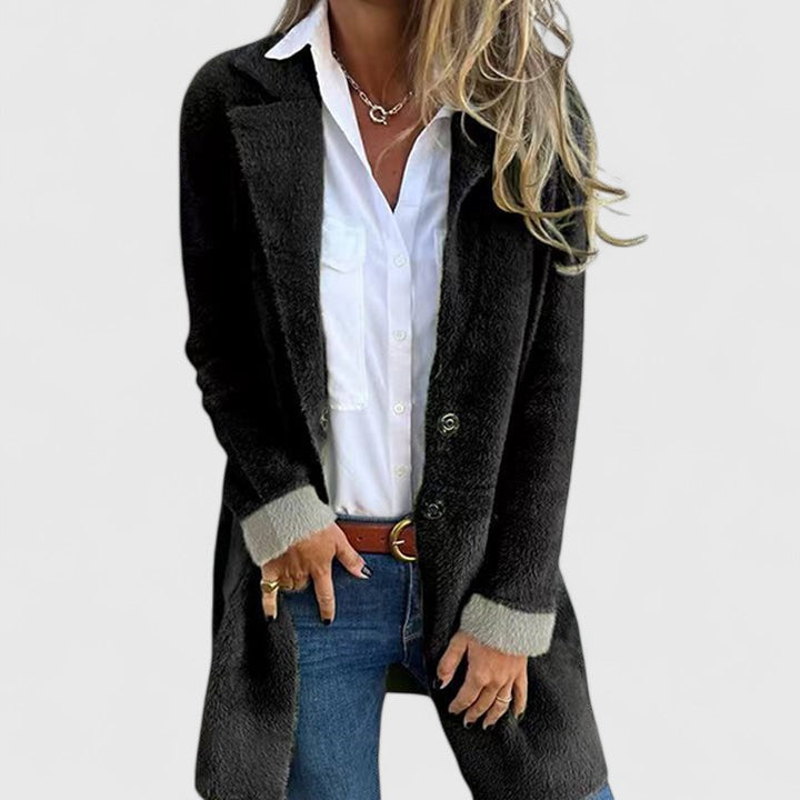 Jitka – Elegantní blazer s nadčasovým šarmem