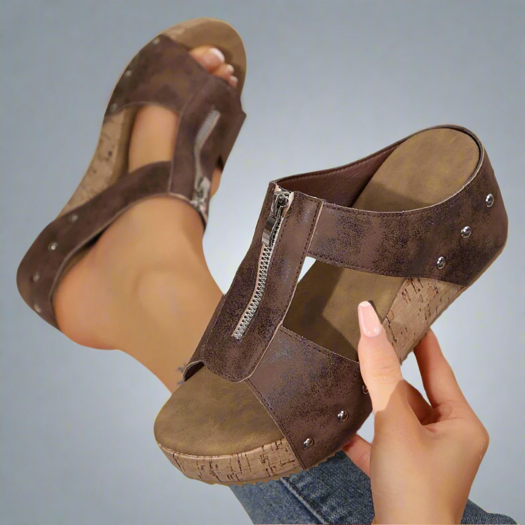 Alwine | Wedge Sandaler med Klinker og Tykk Sål