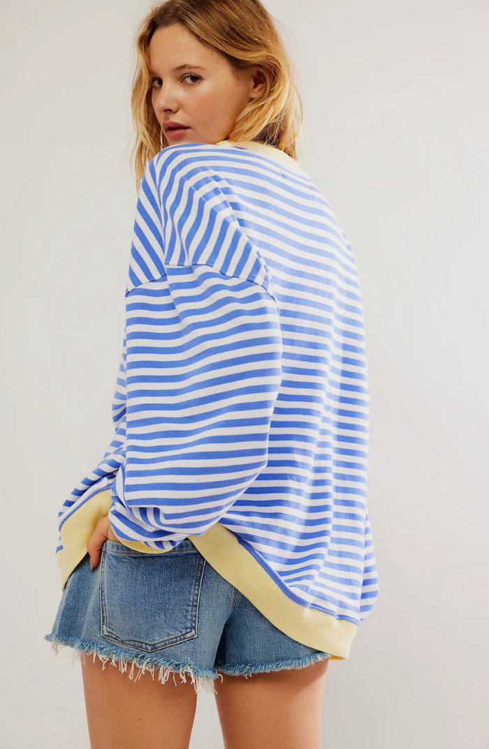Janina – Pruhovaný oversized svetr pro výrazný podzimní styl