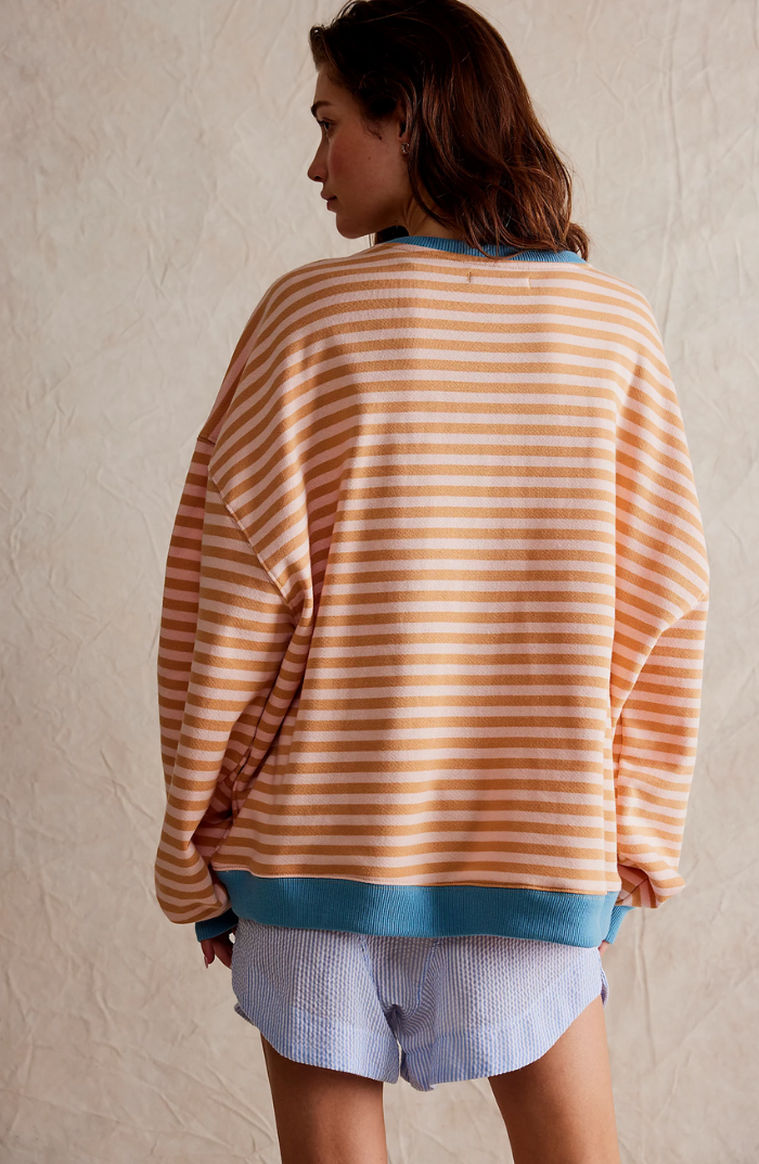 Janina – Pruhovaný oversized svetr pro výrazný podzimní styl