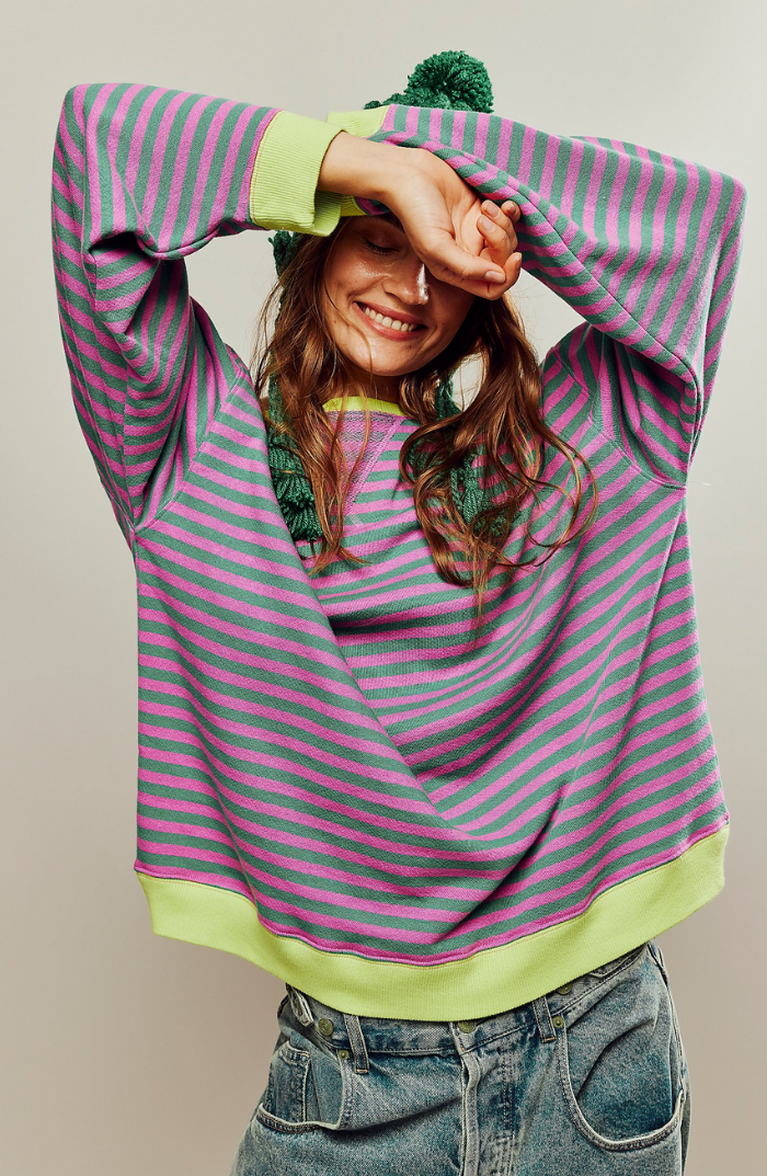Janina – Pruhovaný oversized svetr pro výrazný podzimní styl