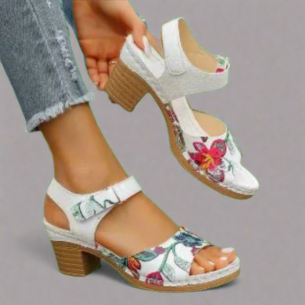 Marisa | Håndlavede Peep-Toe Sandaler i Premium Materiale