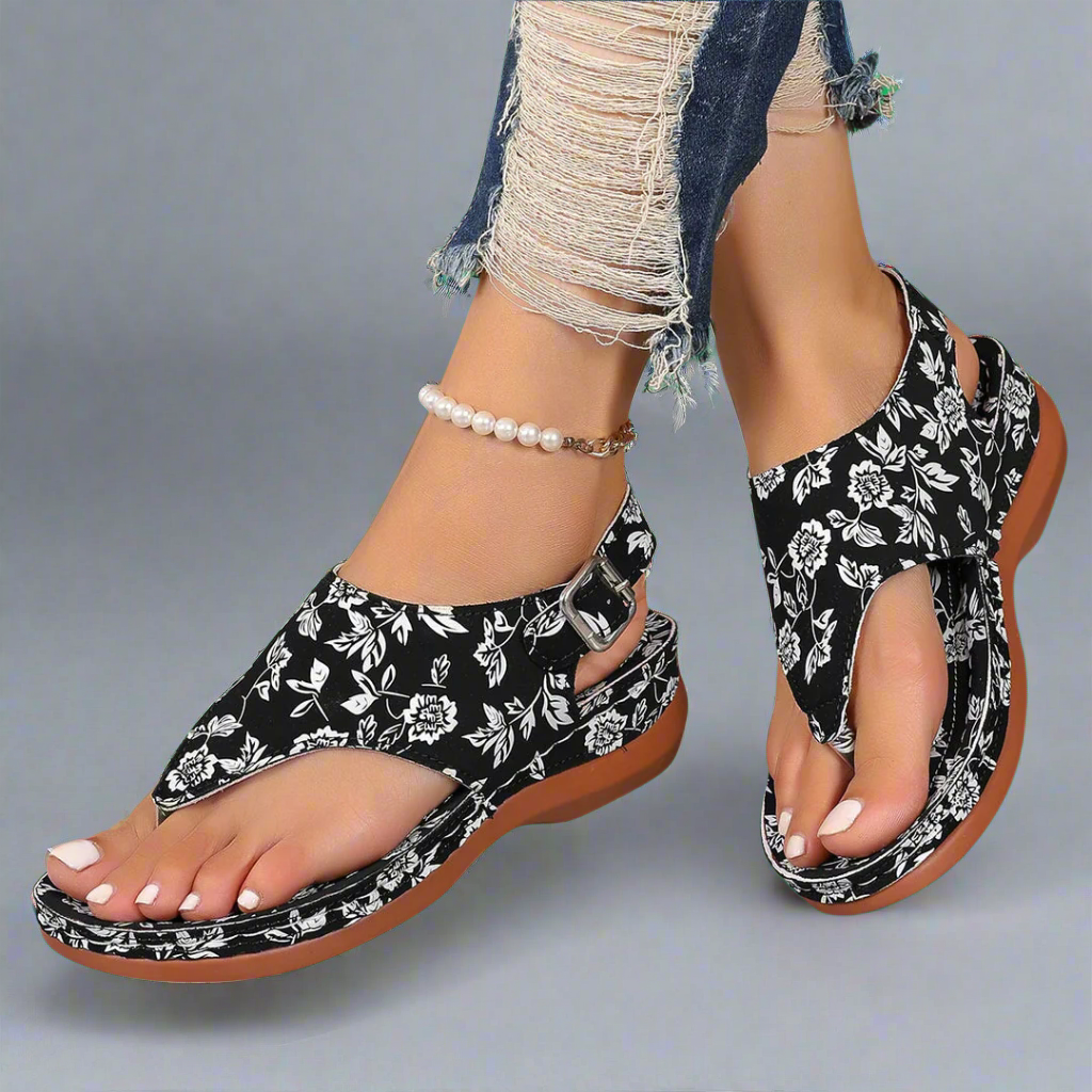 Regine | Håndlavede wedge-sandaler i premium-materiale