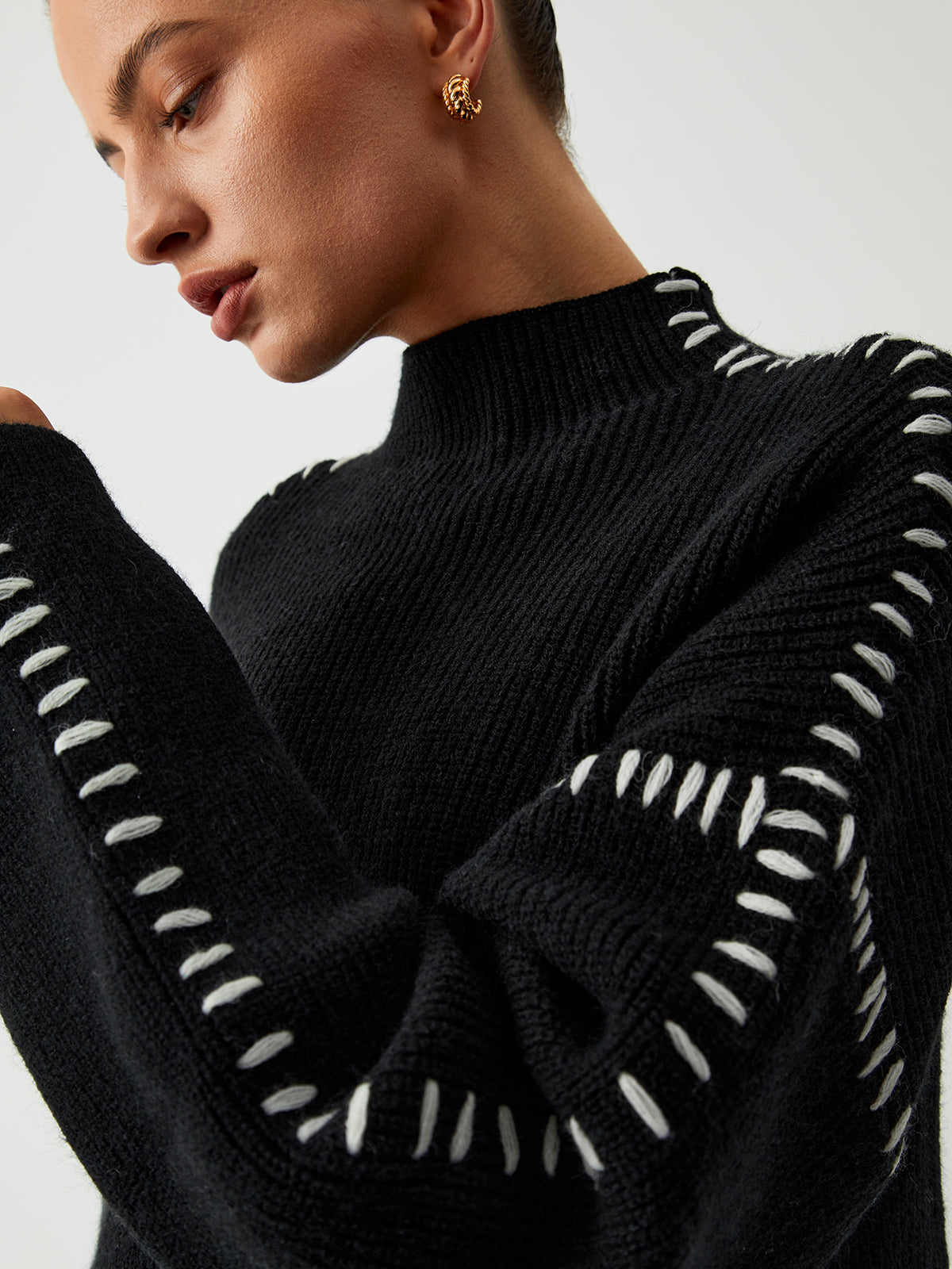 Martyna – Oversized blůza s elegantním límcem