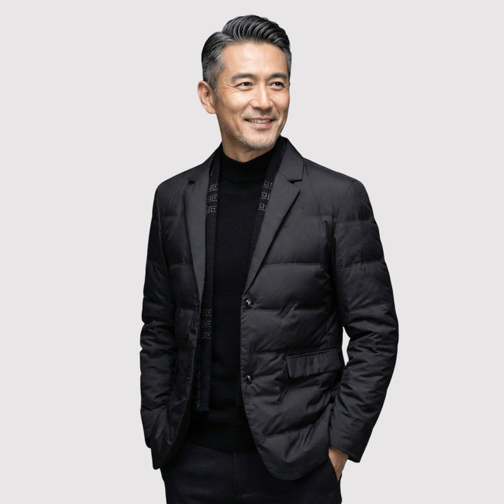 聡史 | ラグジュアリーなダウンジャケット