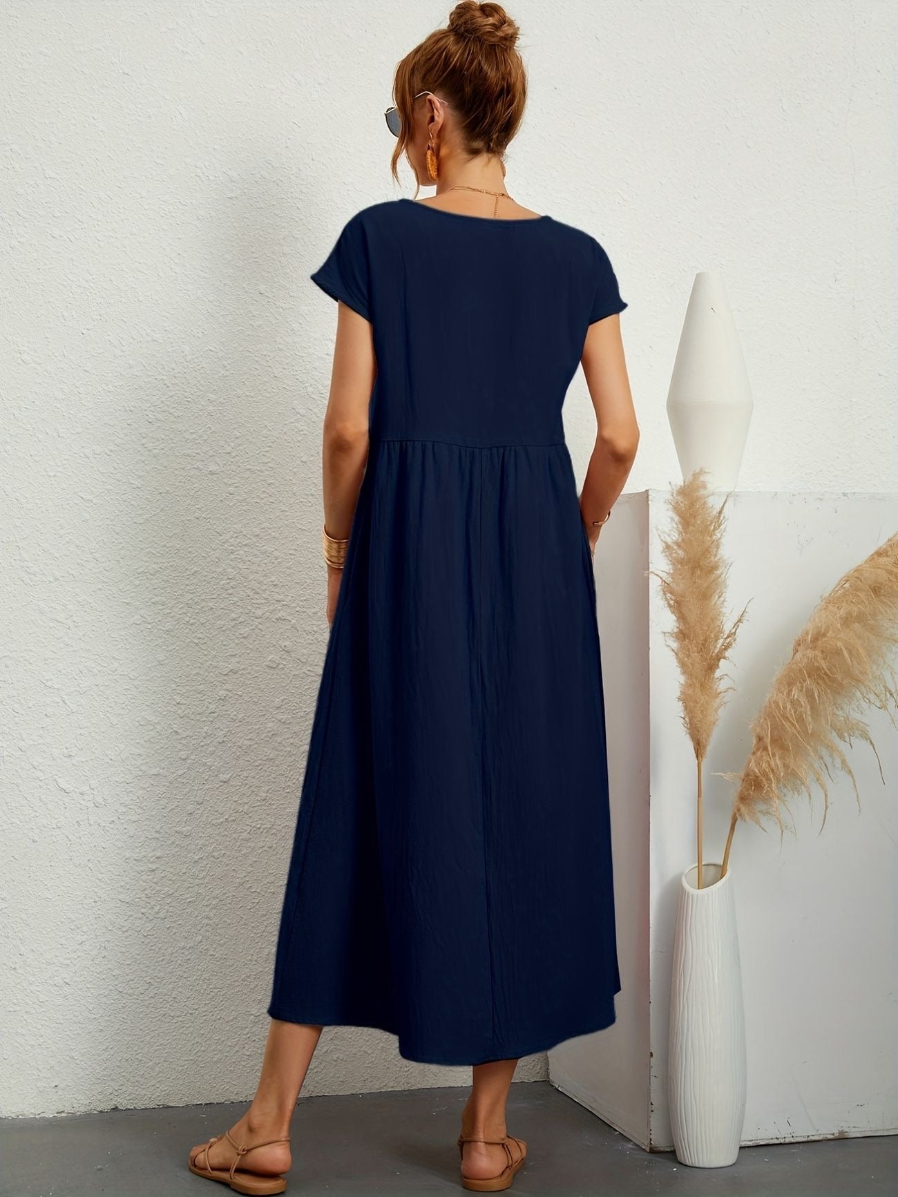 Nordique | Let og Elegant Forårskjole
