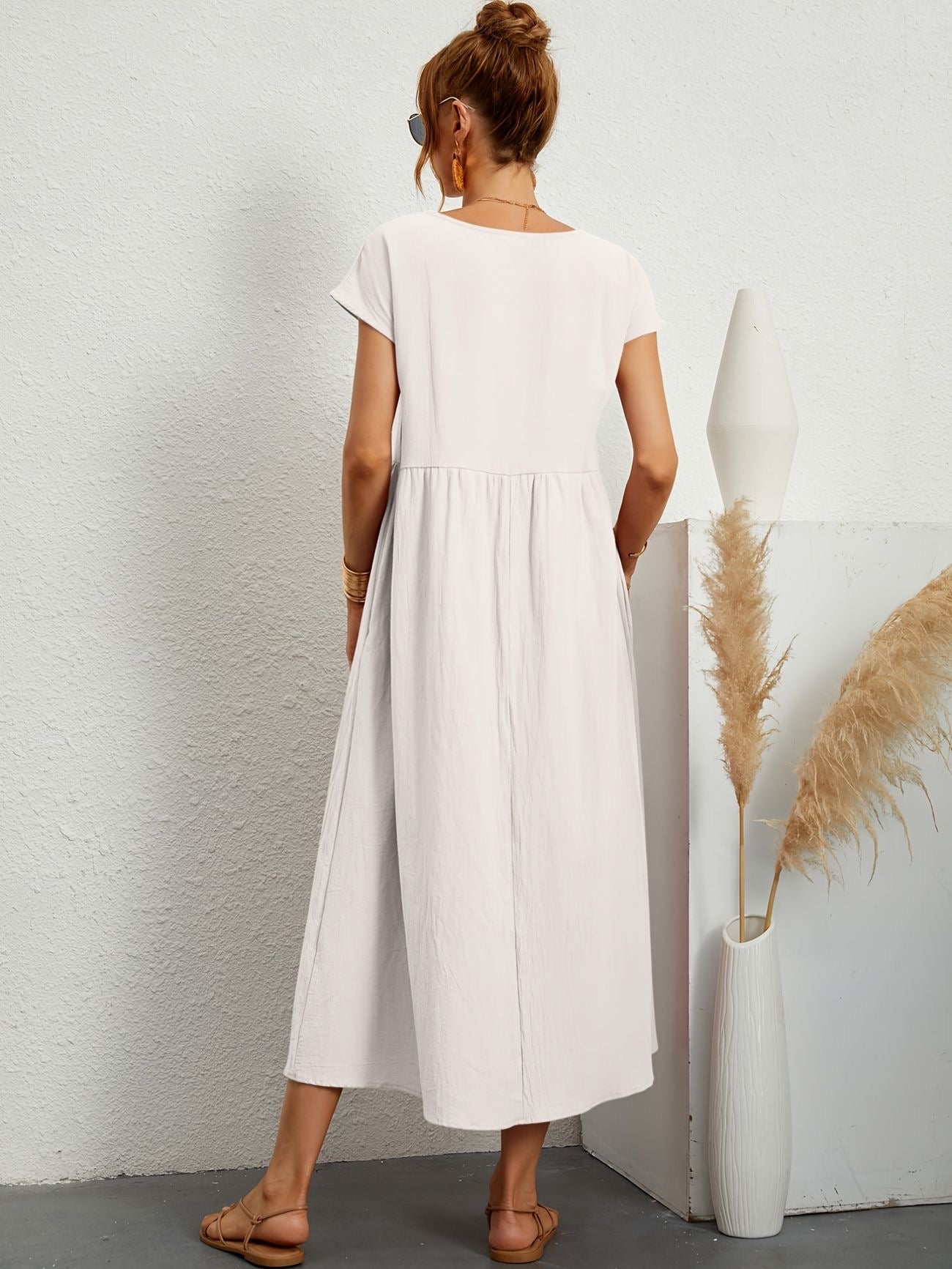 Nordique | Let og Elegant Forårskjole