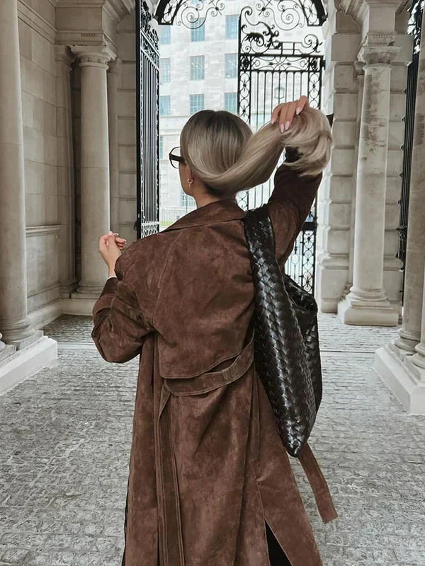 Ivana – Semišový trench kabát z jehněčí kůže
