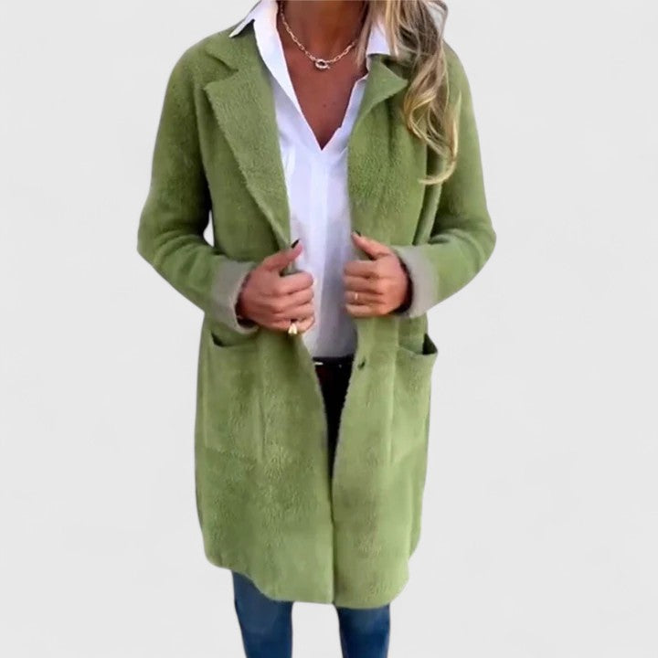 Jitka – Elegantní blazer s nadčasovým šarmem