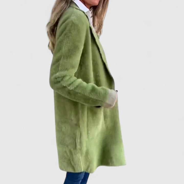 Jitka – Elegantní blazer s nadčasovým šarmem