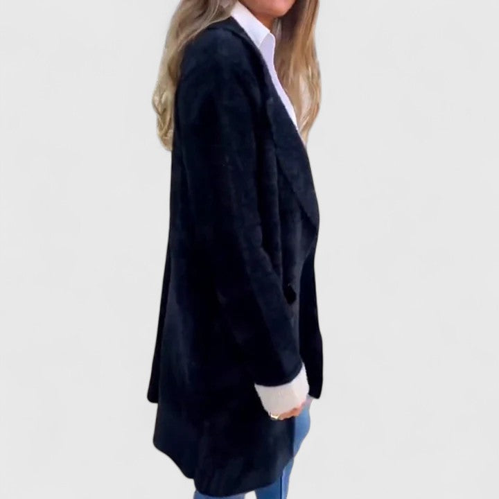 Jitka – Elegantní blazer s nadčasovým šarmem